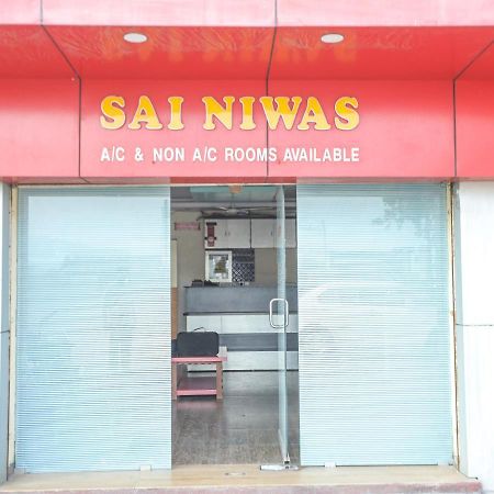 Hotel Sai Niwas Lonavala Buitenkant foto