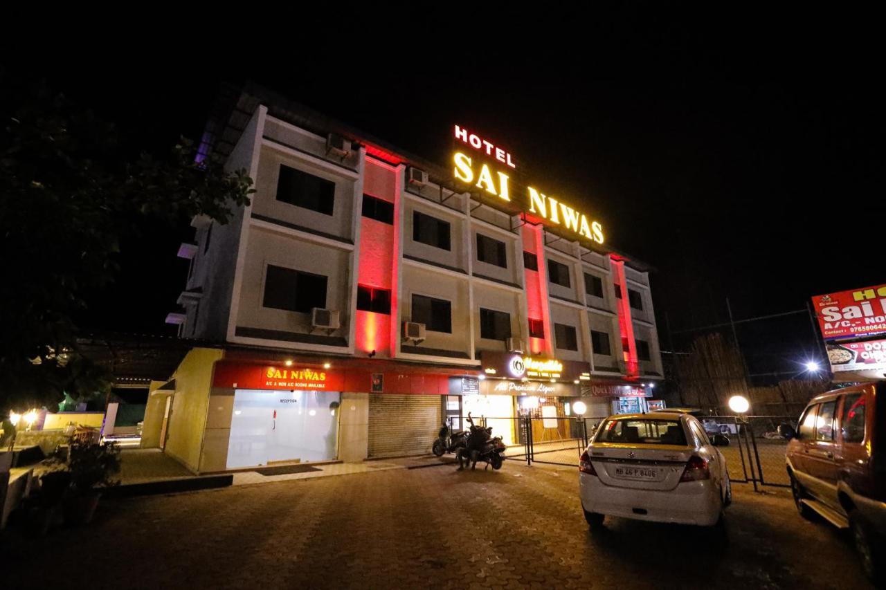 Hotel Sai Niwas Lonavala Buitenkant foto