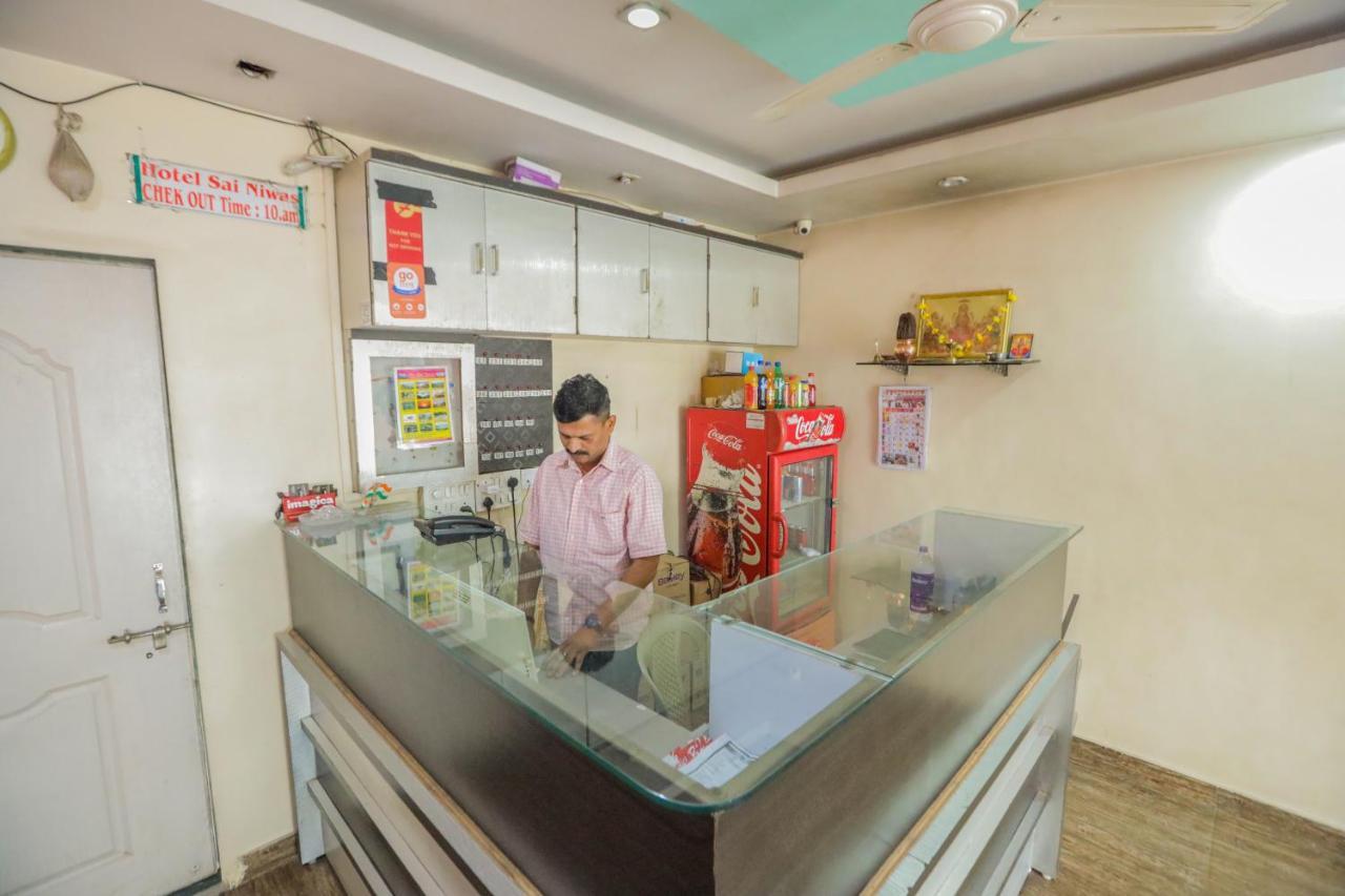 Hotel Sai Niwas Lonavala Buitenkant foto