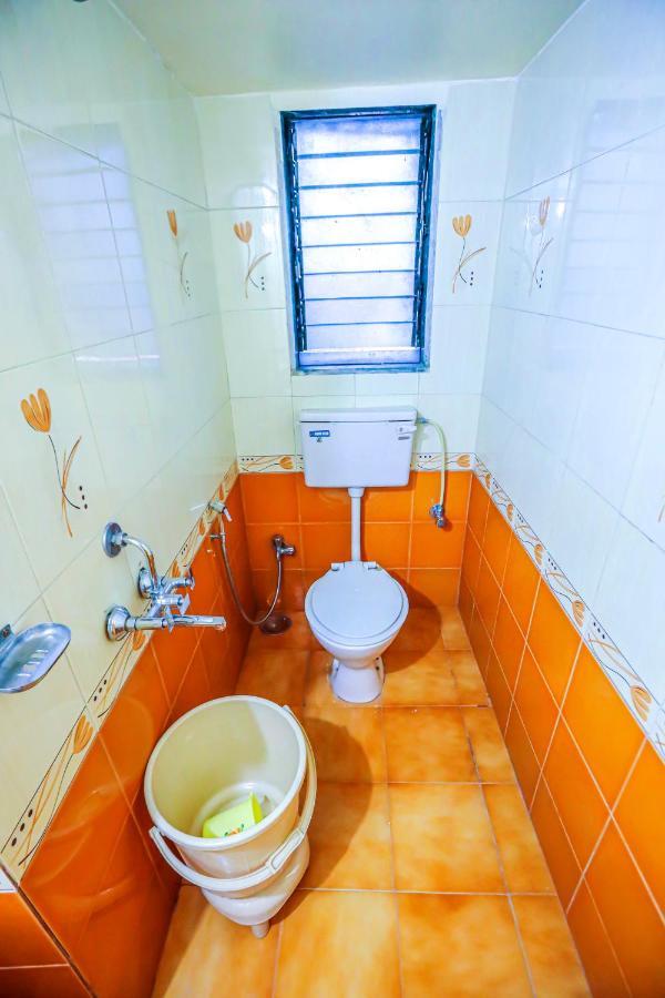 Hotel Sai Niwas Lonavala Buitenkant foto